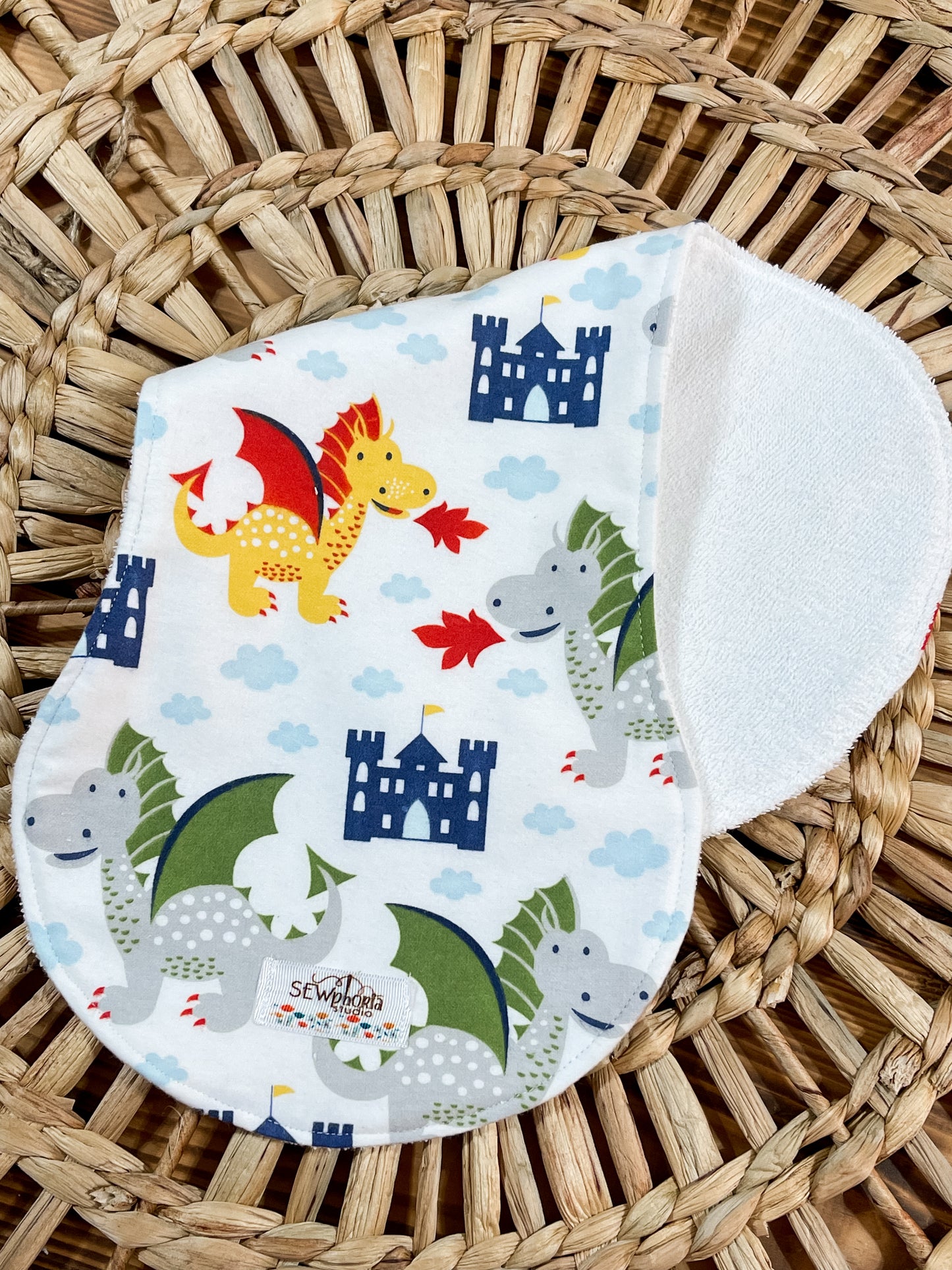 Burp Cloth Set Dragon Print